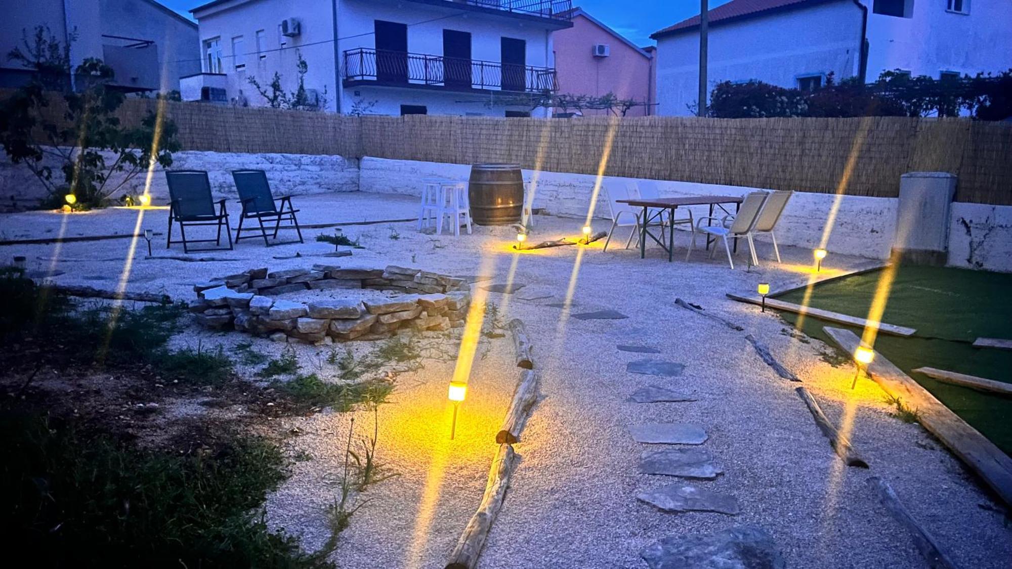 Luxury Beach Apartment W Sunset Sea Views Šibenik Eksteriør billede